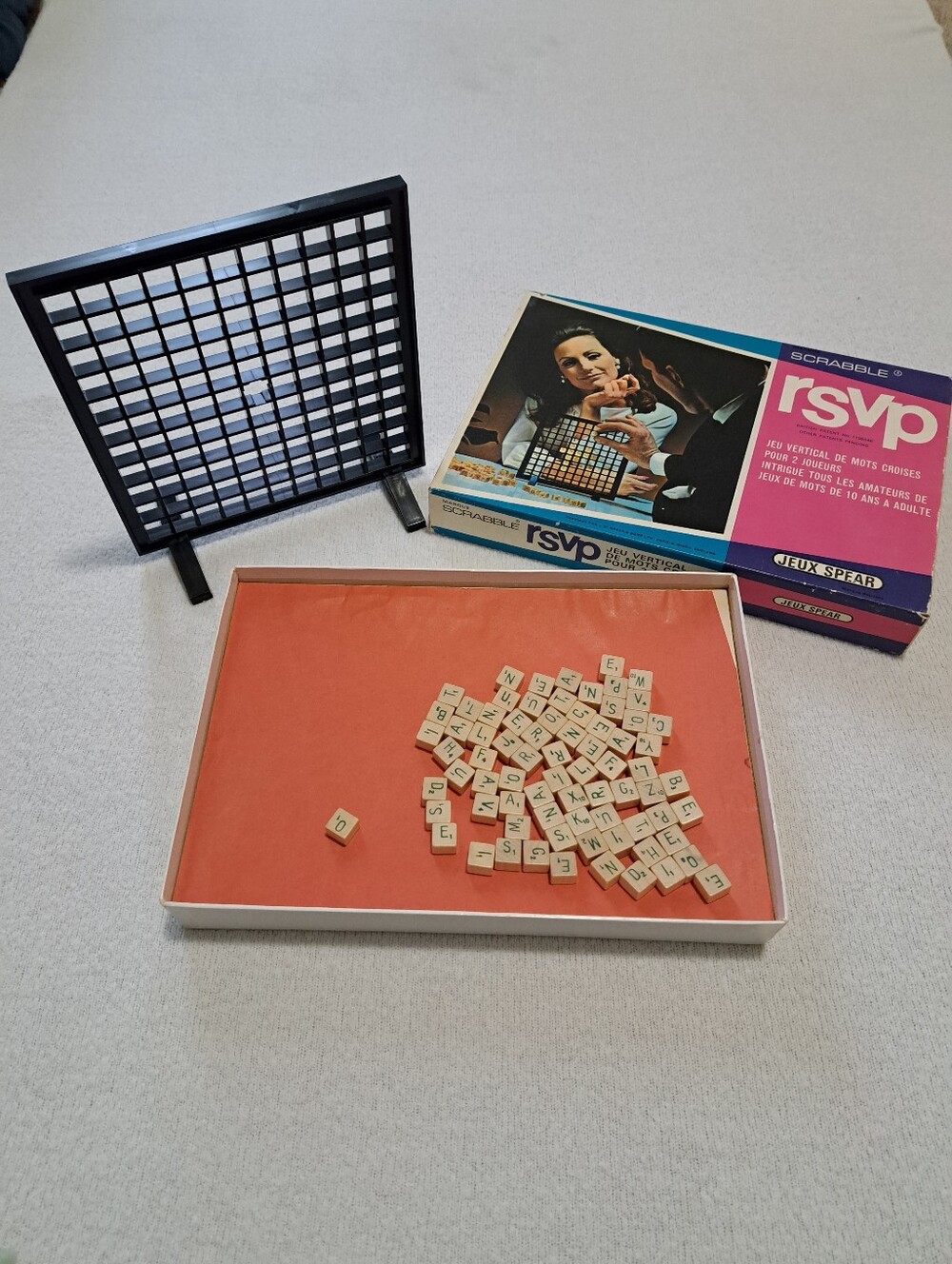 Vintage 1968 Scrabble RSVP Vertical Crossword Game COMPLETE Spear Games